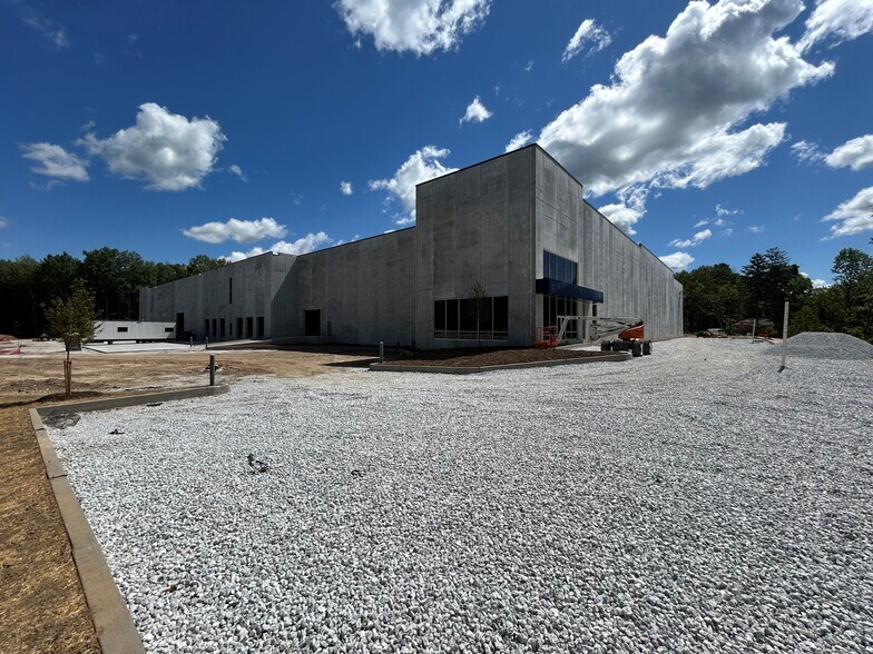 20 Dock Rd, Denville, NJ à louer - Photo de l’immeuble – Image 3 sur 6