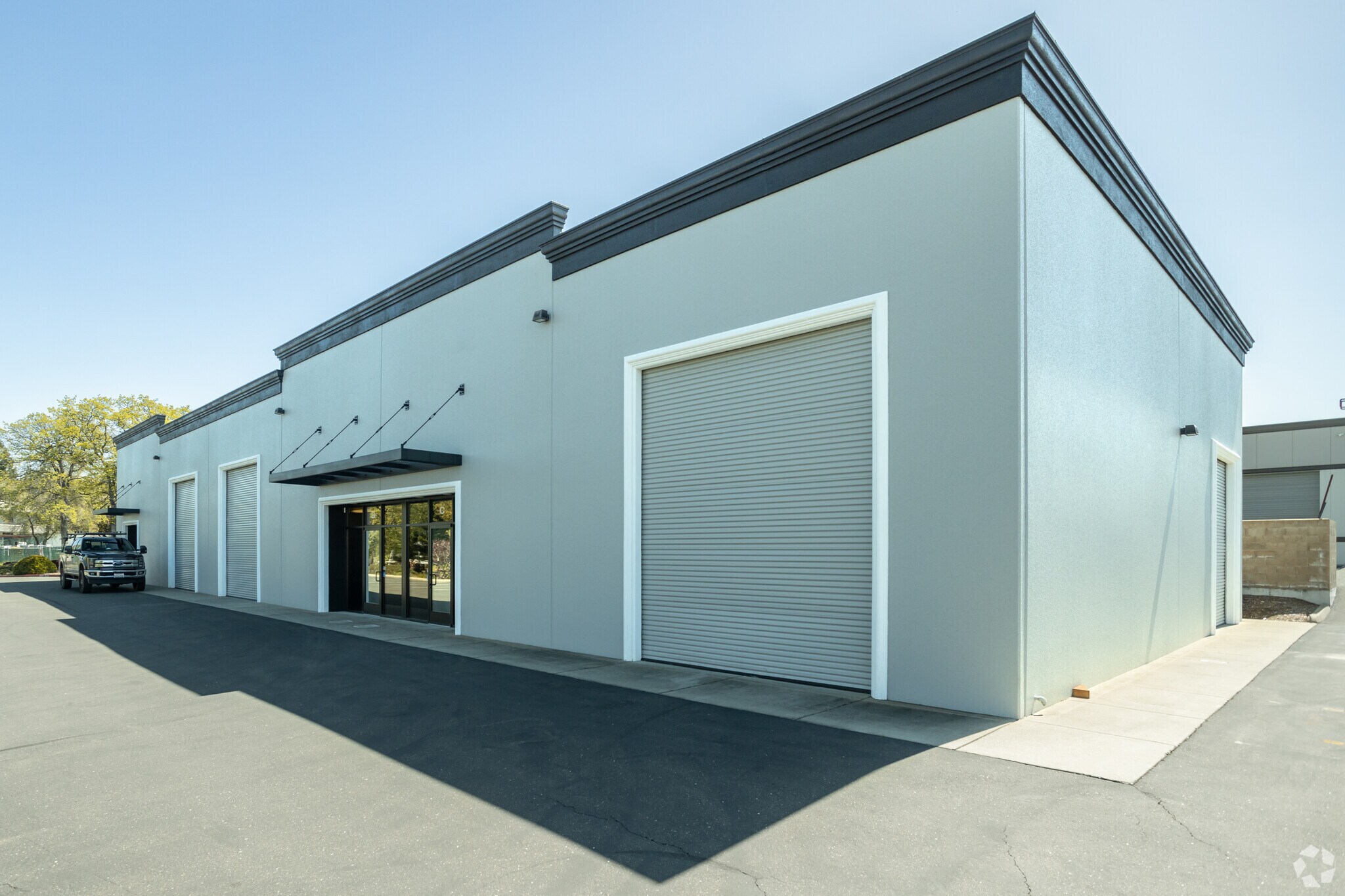 4420 Commodity Way, Shingle Springs, CA à louer Photo principale– Image 1 sur 4