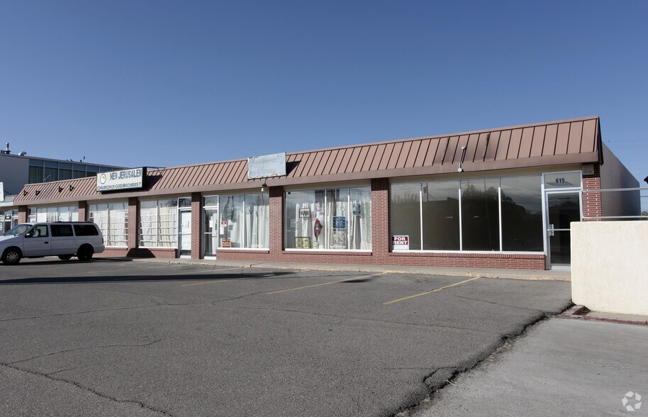 609-615 San Mateo Blvd NE, Albuquerque, NM à louer - Photo de l’immeuble – Image 3 sur 8
