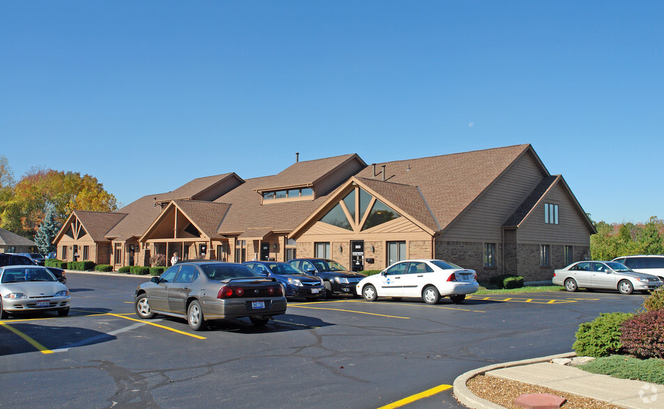 323-331 Regency Ridge Dr, Dayton, OH à louer - Photo principale – Image 2 sur 3