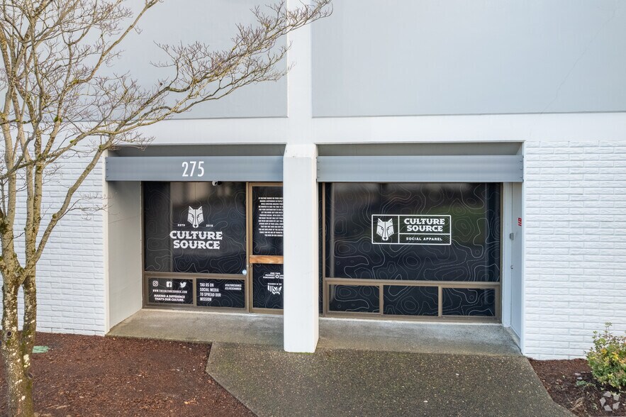 10950 SW 5th St, Beaverton, OR à louer - Photo de l’immeuble – Image 3 sur 5