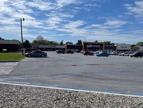 5300-5404 Bardstown Rd, Louisville, KY à louer Photo intérieure– Image 2 sur 2