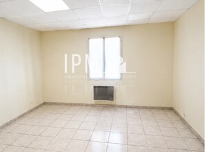 3 Bd Piot, Roquevaire à louer Photo intérieure– Image 2 sur 4