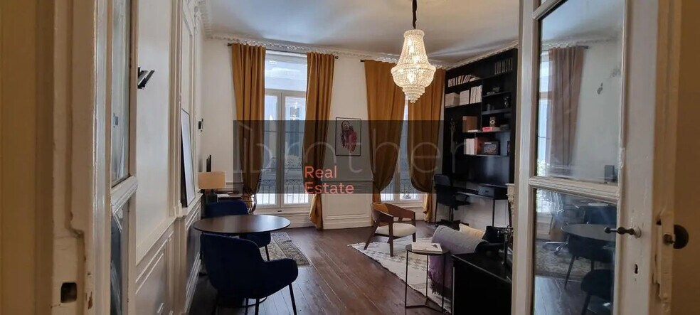 Bureau dans Bordeaux à louer - Photo de l’immeuble – Image 1 sur 9