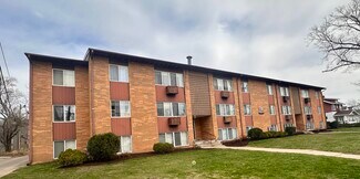 Plus de détails pour 220 28th Street Dr SE, Cedar Rapids, IA - Logement à vendre