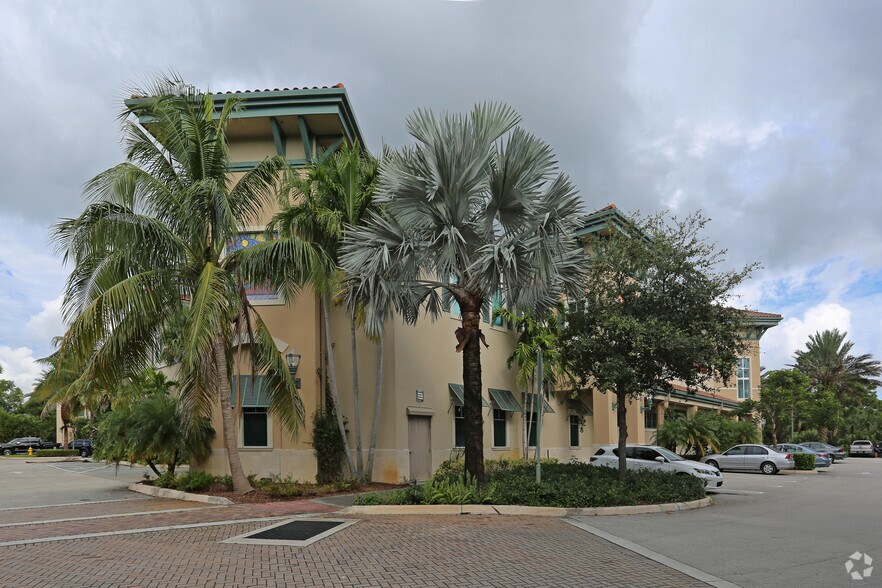 4860 Donald Ross Rd, Palm Beach Gardens, FL à vendre - Photo de l’immeuble – Image 3 sur 6