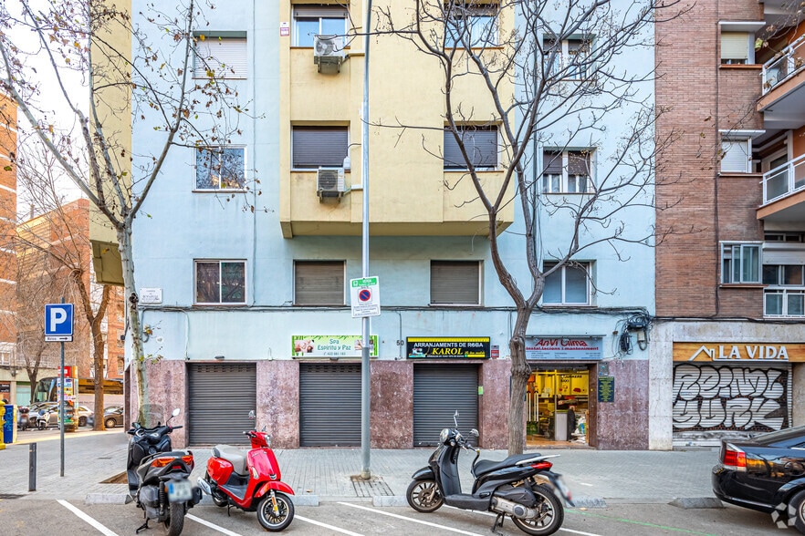 Local commercial dans Barcelone, Barcelona à louer - Photo de l’immeuble – Image 2 sur 2