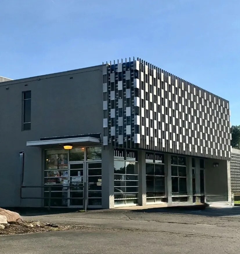 2355 E Stadium Blvd, Ann Arbor, MI à louer Photo principale– Image 1 sur 5