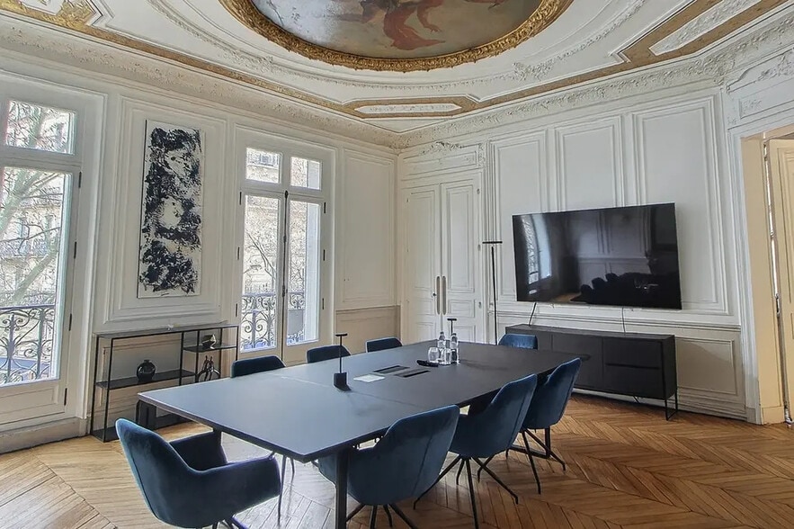 Bureau dans Paris à louer - Photo de l’immeuble – Image 2 sur 11