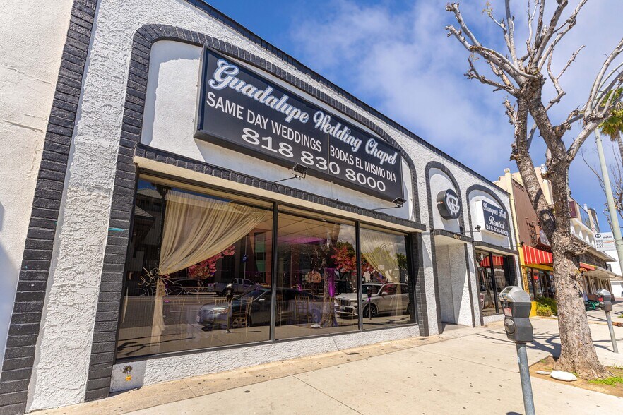 6265 Van Nuys Blvd, Van Nuys, CA à vendre - Photo de l’immeuble – Image 2 sur 67