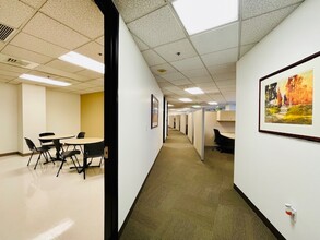 800 N Haven Ave, Ontario, CA à louer Photo de l’immeuble– Image 1 sur 36