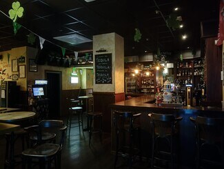 Plus de détails pour Local commercial à louer