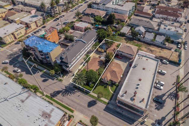 112 S Eucalyptus Ave, Inglewood, CA à vendre - Photo de l’immeuble – Image 3 sur 21
