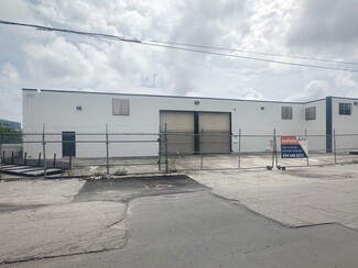 Plus de détails pour 7455 NW 32nd Ave, Miami, FL - Industriel/Logistique à louer