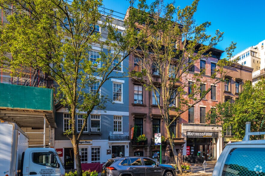 118 Montague St, Brooklyn, NY à vendre - Photo de l’immeuble – Image 3 sur 4