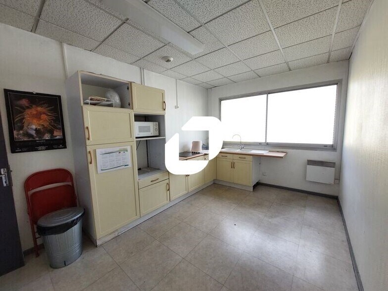 Bureau dans Trappes à louer - Photo intérieure – Image 3 sur 5