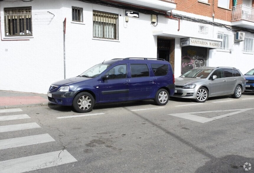 Immeuble residentiel dans Madrid, Madrid à vendre - Photo intérieure – Image 1 sur 1