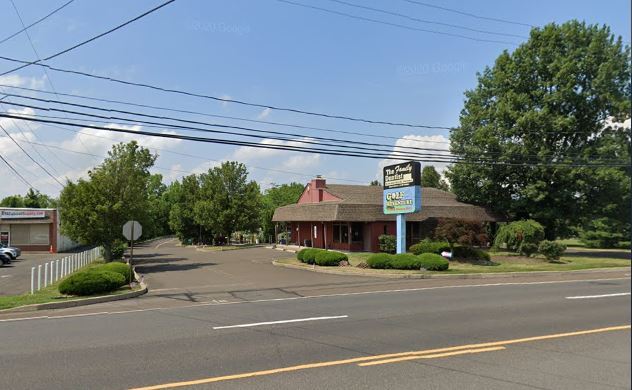 173 Lincoln Hwy, Fairless Hills, PA à vendre - Photo de l’immeuble – Image 2 sur 11