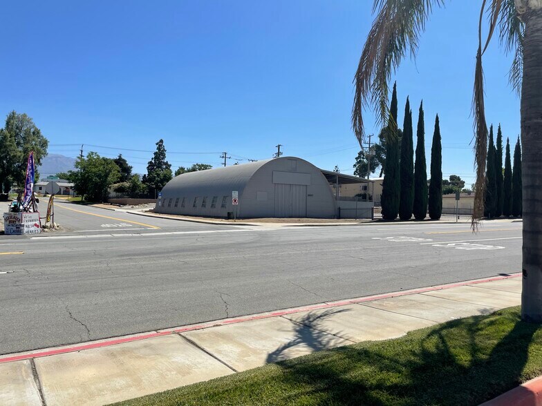 498 W 6th St, Beaumont, CA à vendre - Photo de l’immeuble – Image 3 sur 20