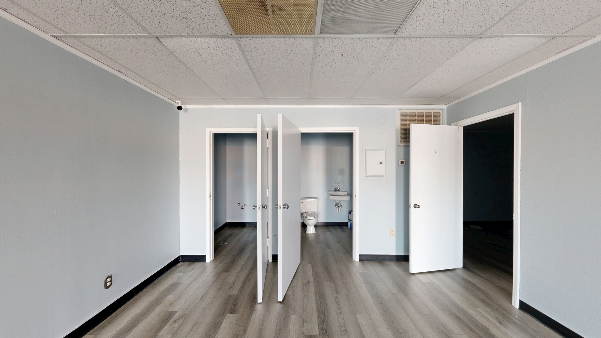 801 N Main St, High Point, NC à louer Photo intérieure– Image 1 sur 6