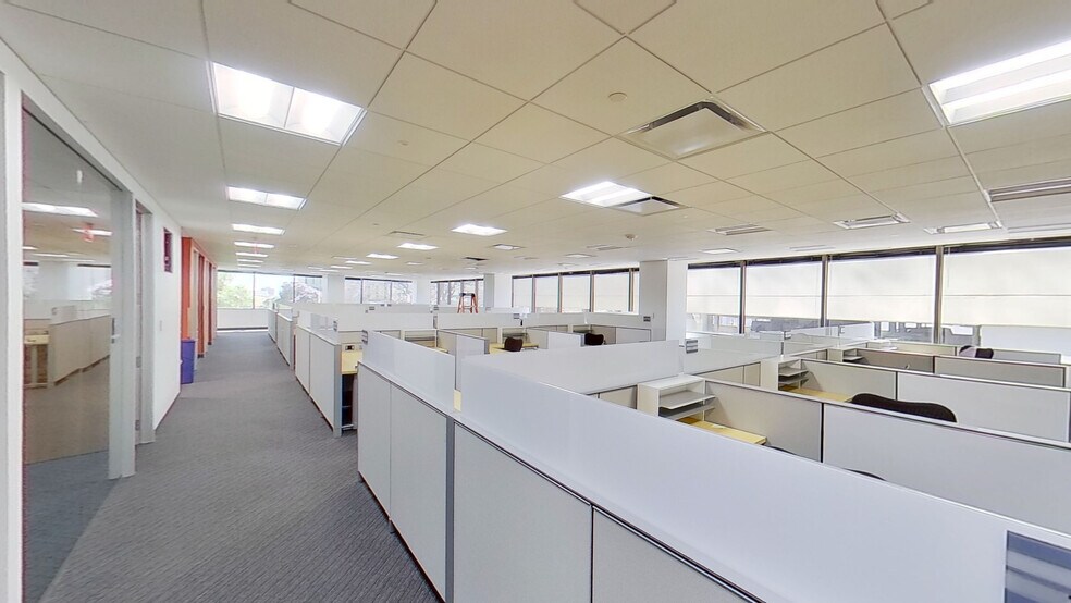 613 NW Loop 410, San Antonio, TX à louer - Numérisation 3D Matterport – Image 2 sur 25
