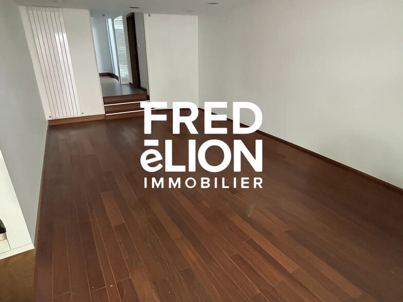 Local commercial dans Paris à louer - Photo intérieure – Image 3 sur 3