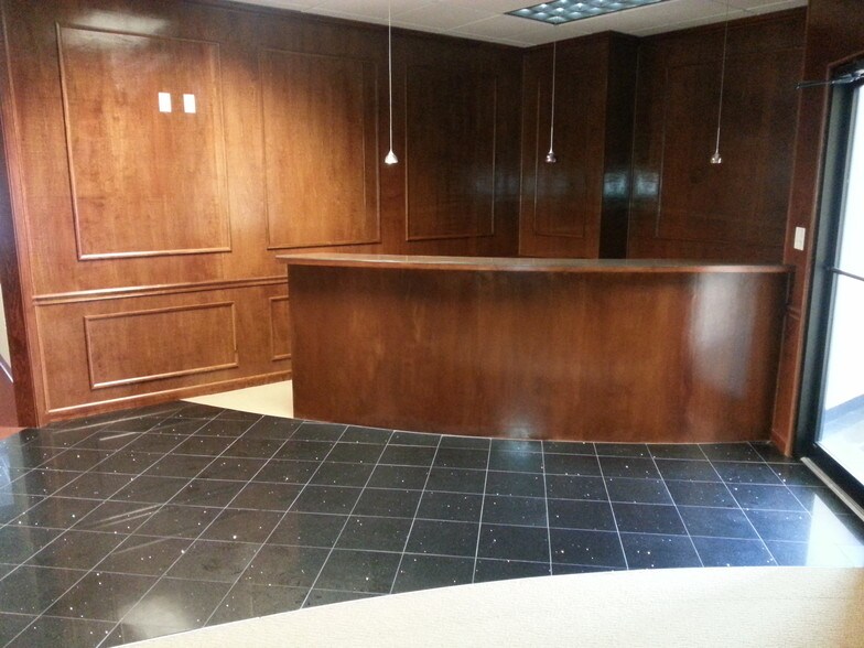 4 West Dr, Chesterfield, MO à louer - Photo intérieure – Image 3 sur 11