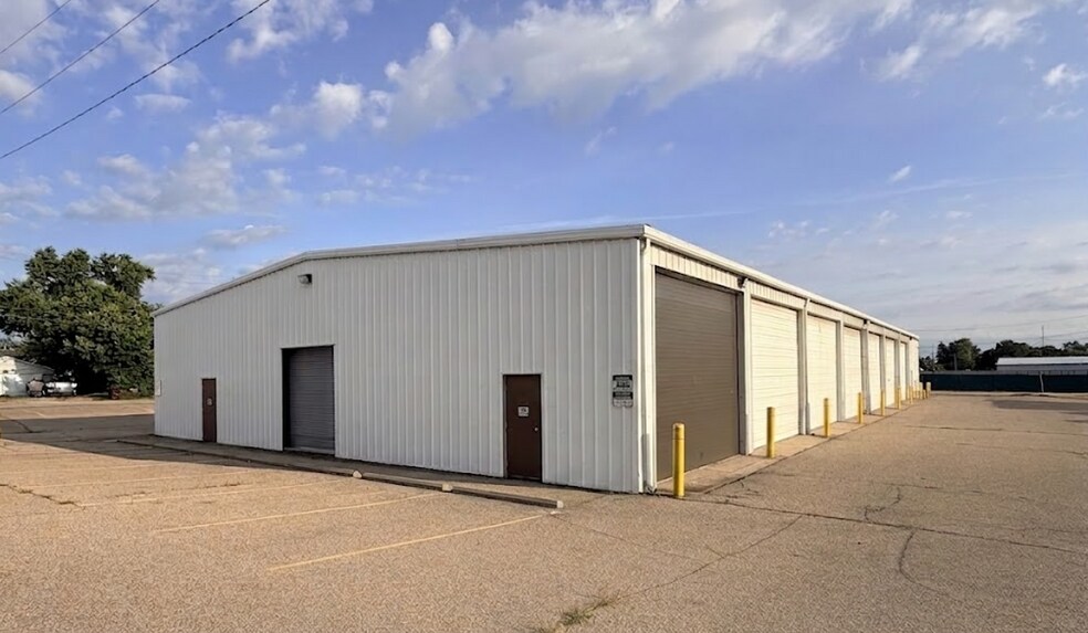 1951 Logan Ave, Hamilton, OH à louer - Photo de l’immeuble – Image 1 sur 9