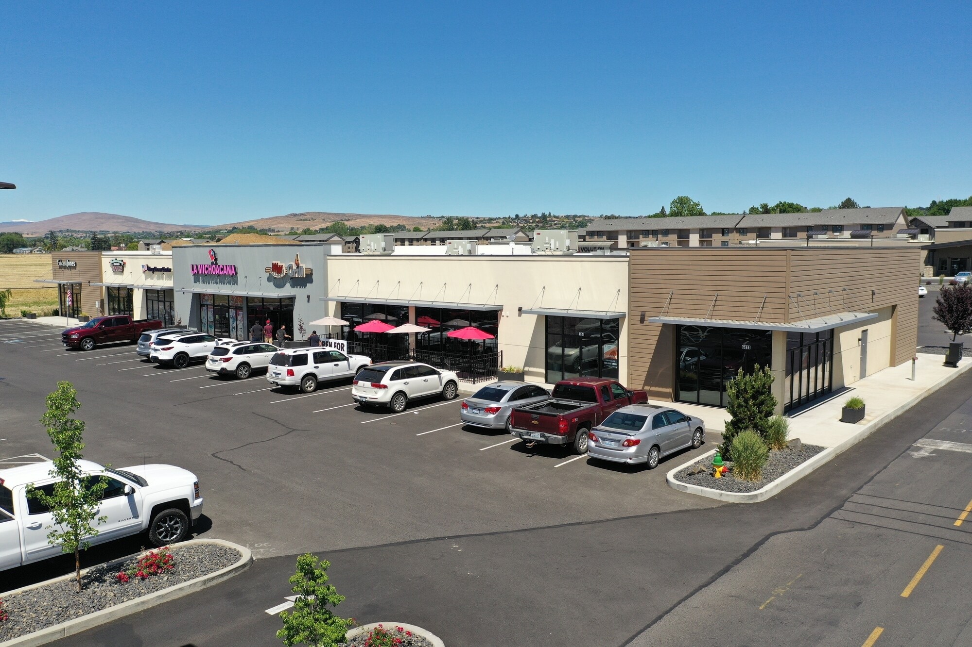 6411 W Nob Hill Blvd, Yakima, WA à louer Photo de l’immeuble– Image 1 sur 6
