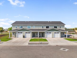Plus de détails pour 560 Park Springs Ave, Baker City, OR - Logement à vendre