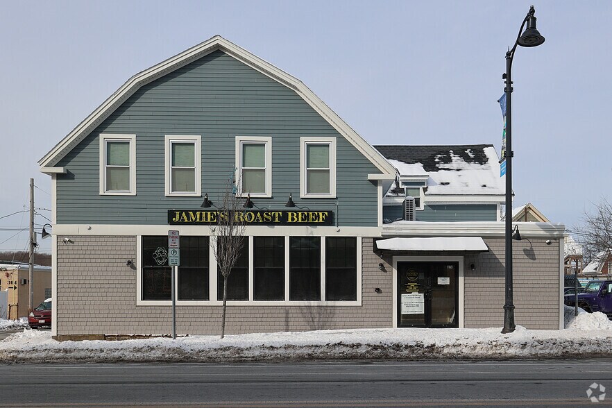 374 Rantoul St, Beverly, MA à louer - Photo de l’immeuble – Image 3 sur 3