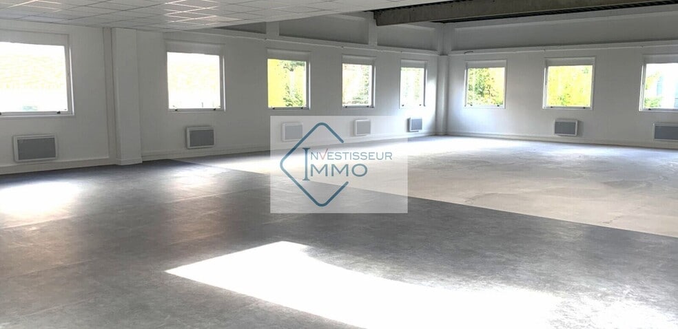 Local d’activités dans Verrières-le-Buisson à louer - Photo intérieure – Image 3 sur 5