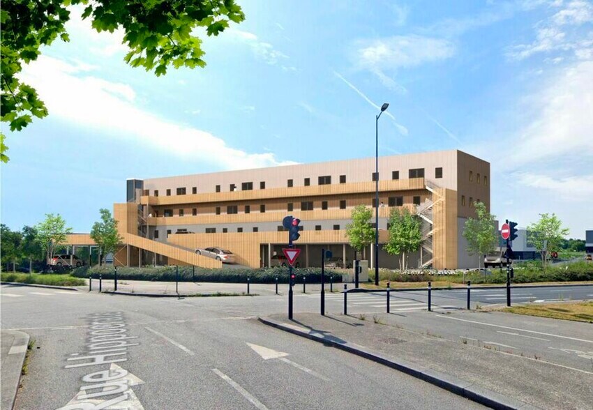 Bureau dans Le Havre à louer - Photo de l’immeuble – Image 1 sur 5
