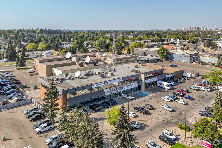 5308-5332 Calgary Trl, Edmonton, AB à louer - Aérien – Image 2 sur 3