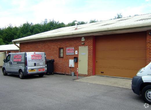 Rownest Wood Ln, Winchester à louer Photo de l’immeuble– Image 1 sur 4