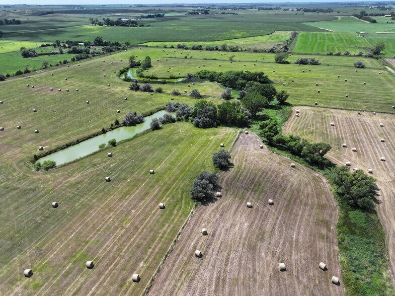 Buffalo Bill Ave, North Platte, NE à vendre - Photo de l’immeuble – Image 3 sur 14