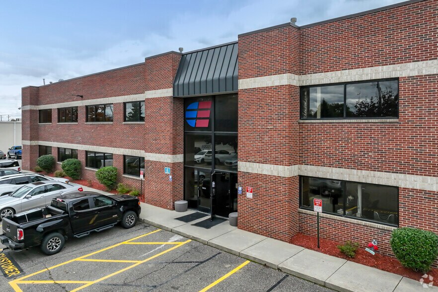 20300 Superior Rd, Taylor, MI à louer - Photo de l’immeuble – Image 3 sur 5