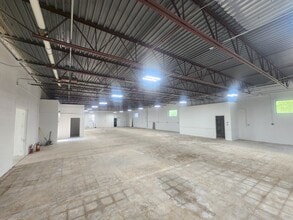 925 Sherman Ave, Hamden, CT à louer Photo intérieure– Image 1 sur 4