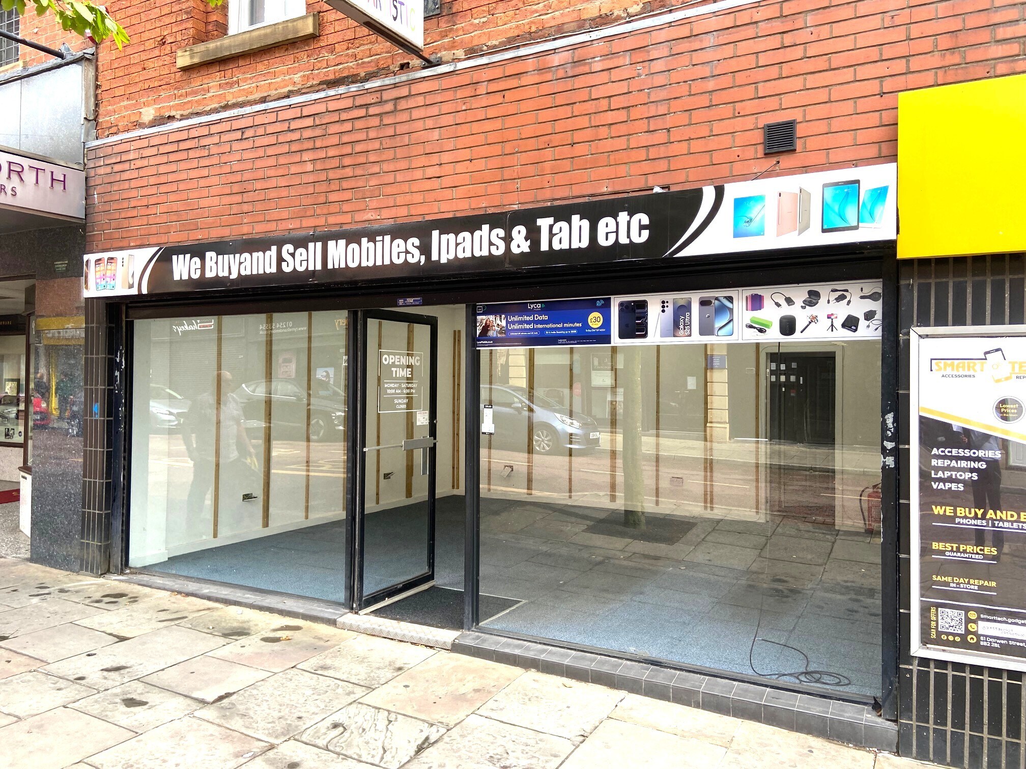 61 Darwen St, Blackburn à louer Photo de l’immeuble– Image 1 sur 2