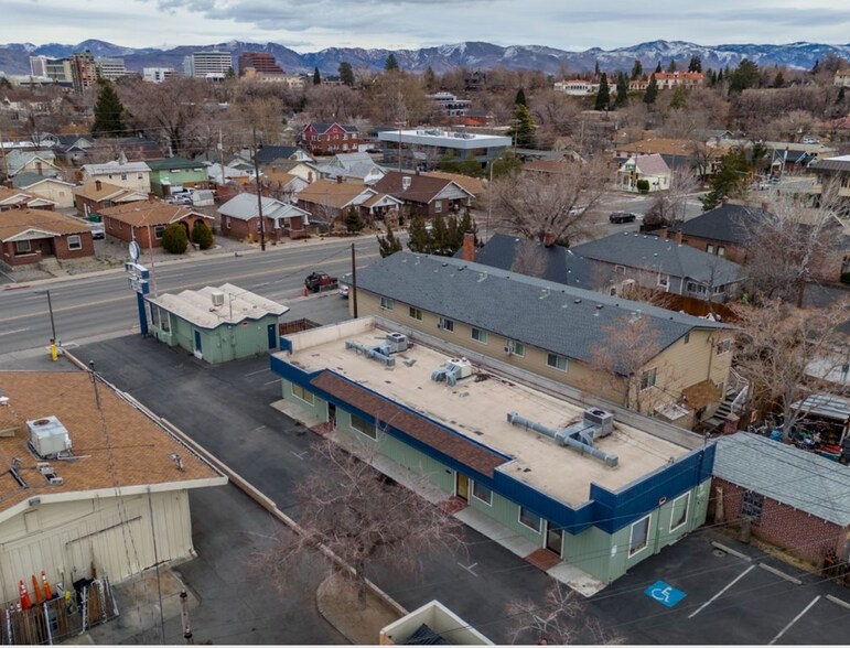 143 Keystone Ave, Reno, NV à louer - Photo de l’immeuble – Image 3 sur 3