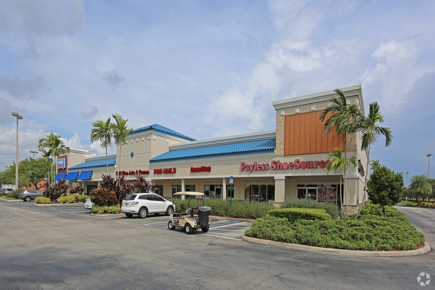 500 N State Road 7, Royal Palm Beach, FL à louer - Photo principale – Image 1 sur 7
