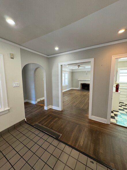 1203 Lincoln Ave, San Jose, CA à louer - Photo de l’immeuble – Image 3 sur 11