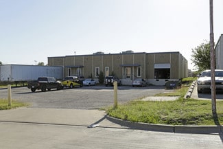 Plus de détails pour 320-322 International Pky, Arlington, TX - Industriel/Logistique à louer