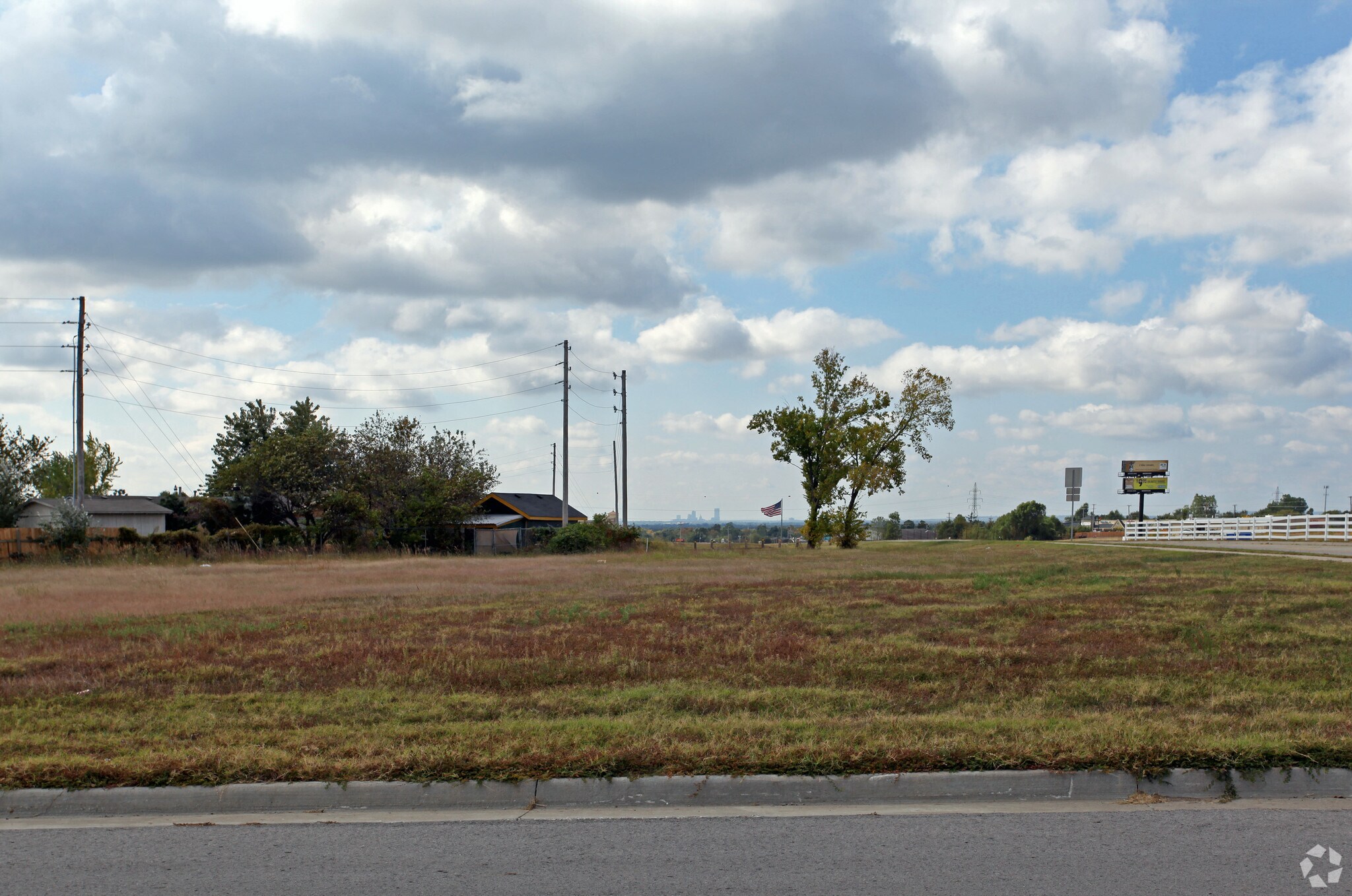 9195 N Owasso Expy, Owasso, OK à vendre Photo principale– Image 1 sur 7