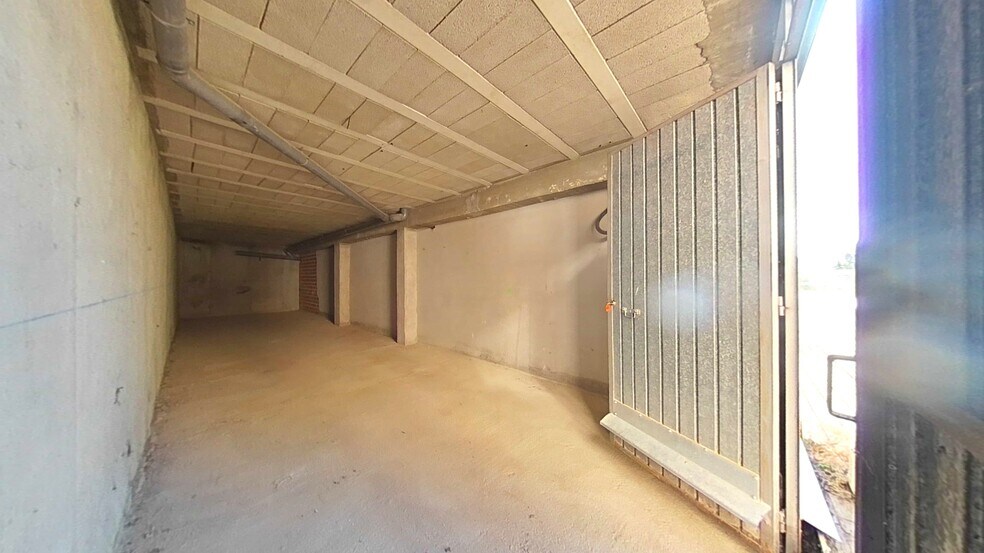Local commercial dans Autol à vendre - Photo intérieure – Image 3 sur 23