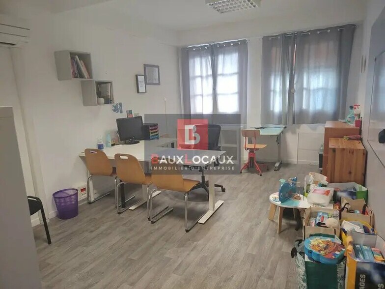 Bureau dans Salon-de-Provence à louer - Photo intérieure – Image 3 sur 5