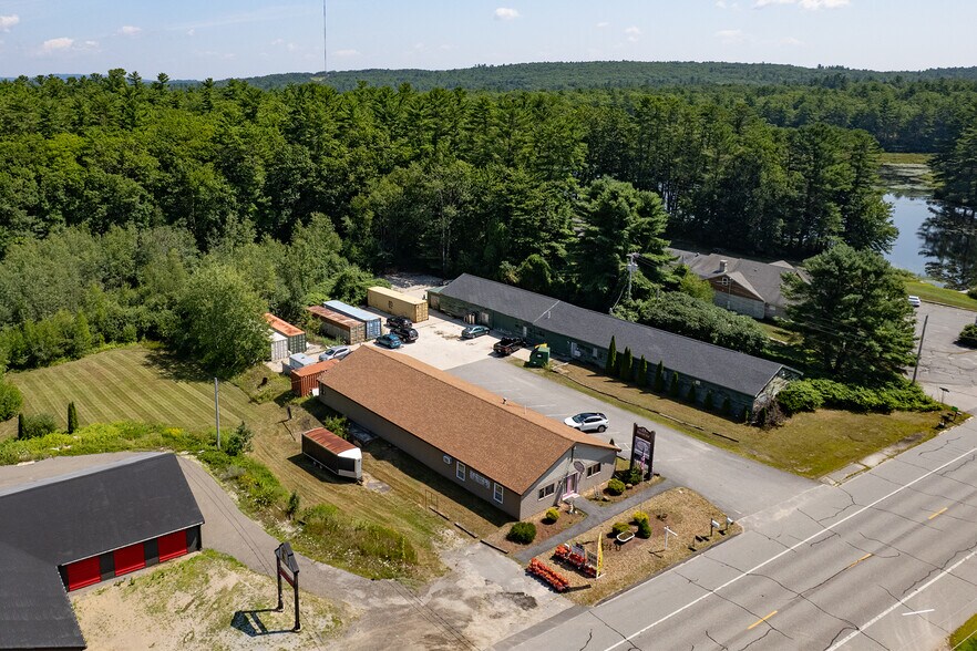 23 Roosevelt Trl, Casco, ME à vendre - Photo principale – Image 1 sur 23