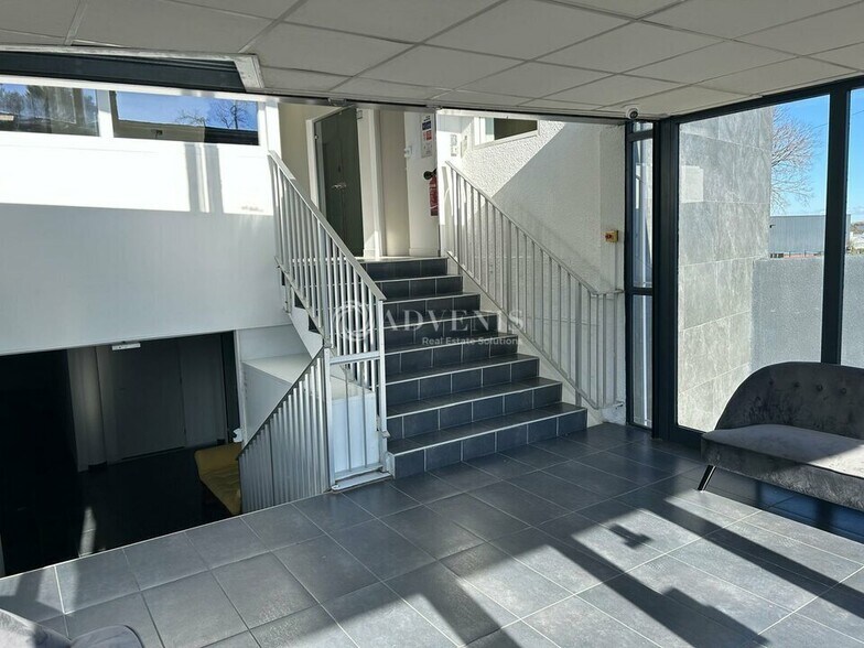 Bureau dans Saint-Jean-de-Védas à louer - Photo de l’immeuble – Image 2 sur 11
