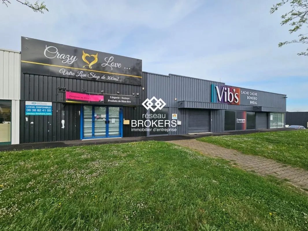 Local commercial dans Lempdes à louer Photo de l’immeuble– Image 1 sur 4