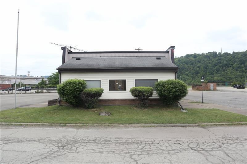 90 Chamber Plz, Charleroi, PA à vendre - Photo de l’immeuble – Image 2 sur 29